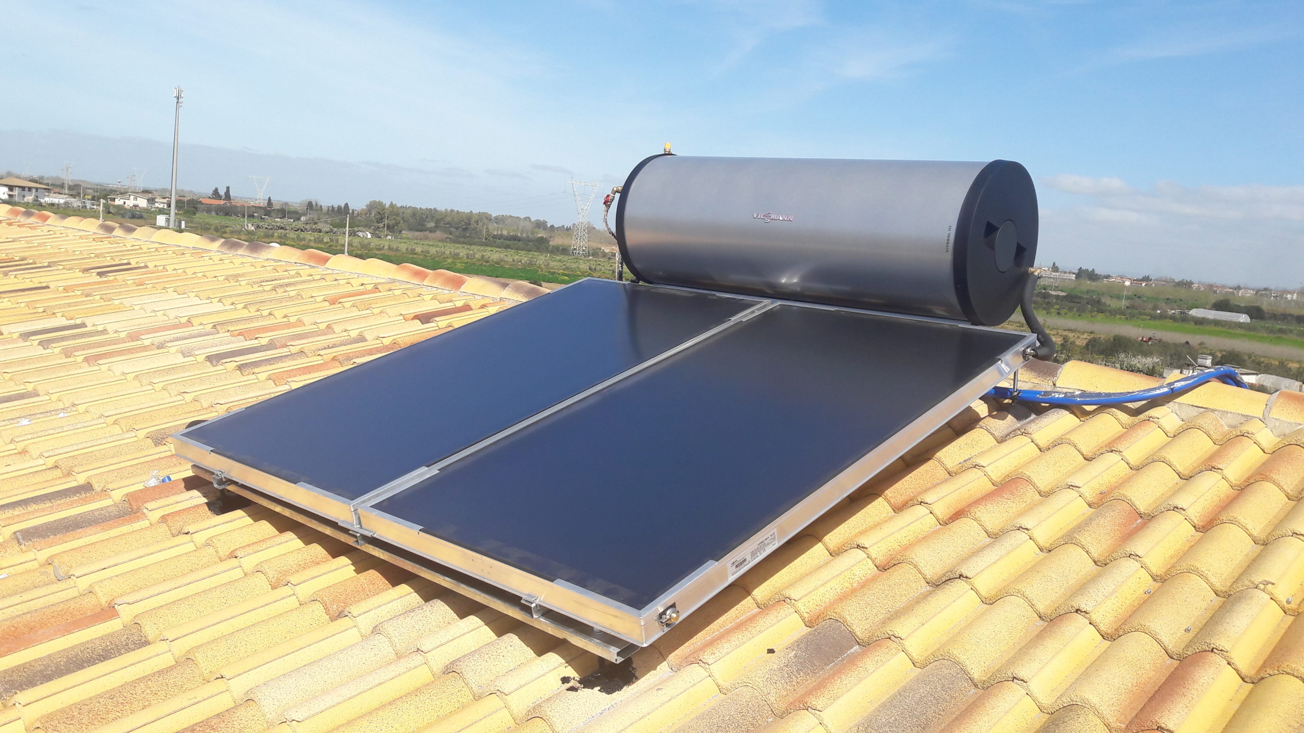 Impianto Fotovoltaico Pannelli Solari e Fotovoltaici Solare Termodinamico e Stufa  a Pellet - Solare Impianti - Fotovoltaico Solare Termico Termodinamico  Caldaia e Stufa a Pellet preventivo gratuito in tutta la Sardegna siamo